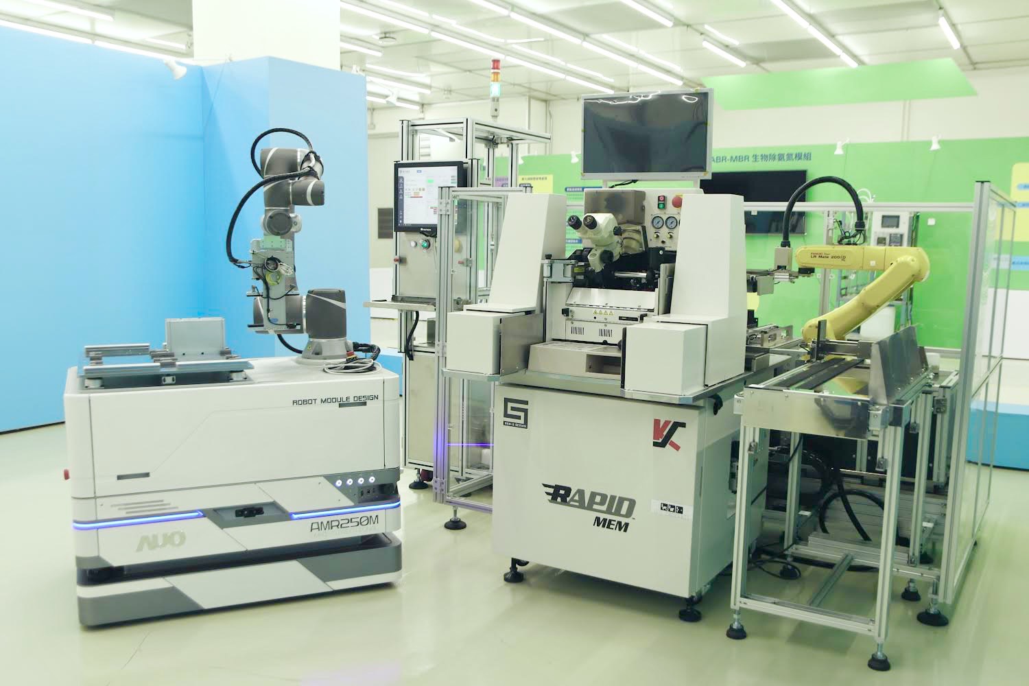 PT视讯(中国区)官网數位攜手半導體設備大廠K&S及夥伴樂宇精密，針對半導體封裝場域痛點，提供iAMHS一站式解決方案，創造產能提升至少10%的效益